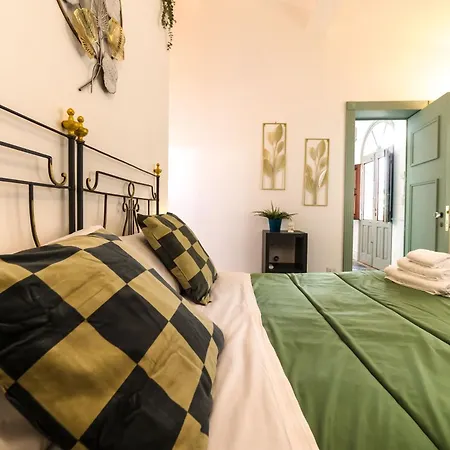 Crociferi Palace - Exclusive Brand 